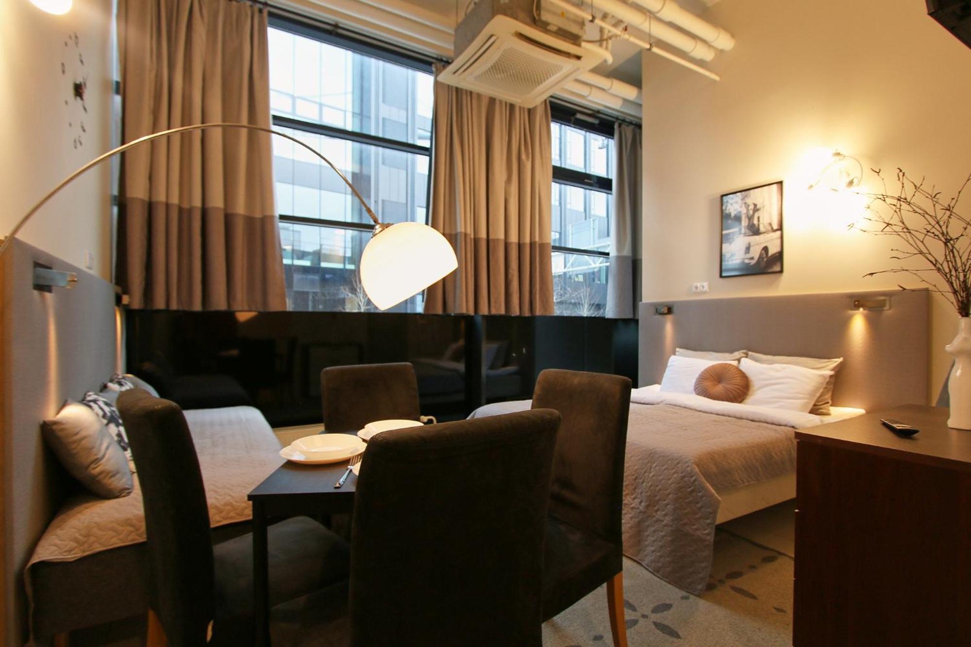 Gold Apartment *